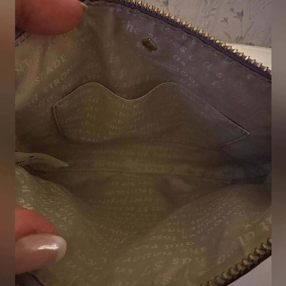 Kate Spade Patent Purple Crossbody w/Storybook Lining - Picture 11 of 14